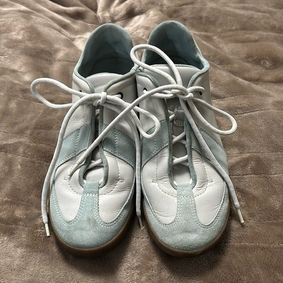 Gucci sneakers - Picture 1 of 8